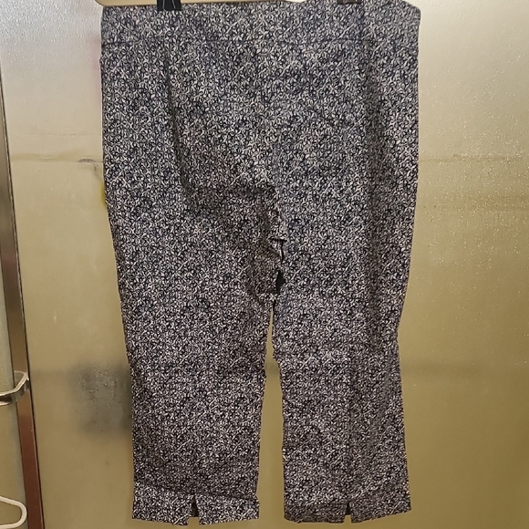 Ruby Rd. Navy and White Patterned Pants - Picture 3 of 3